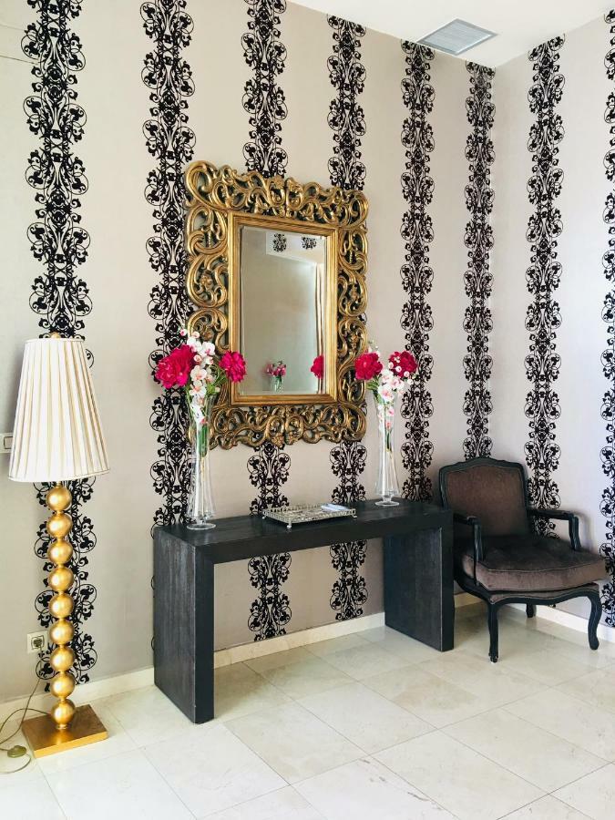 Hotel Av Apartamentos Lobios Bagian luar foto