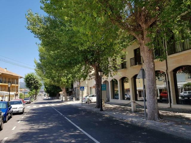 Hotel Av Apartamentos Lobios Bagian luar foto